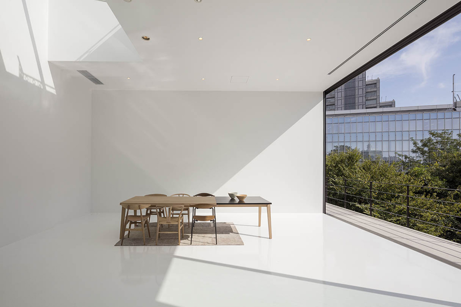 ART WORKS表参道 WHITE studio